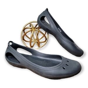 Crocs Kadee black flats slip resistant work shoes Size 10